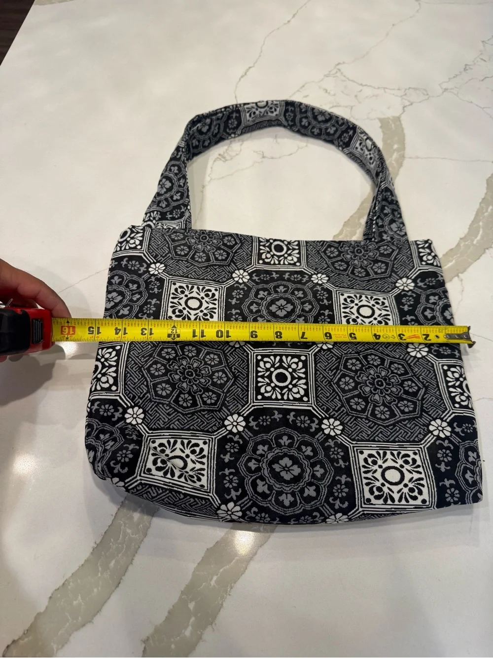 BB Linen Vintage Black & White Patterned Tote Bag with Bow Accent